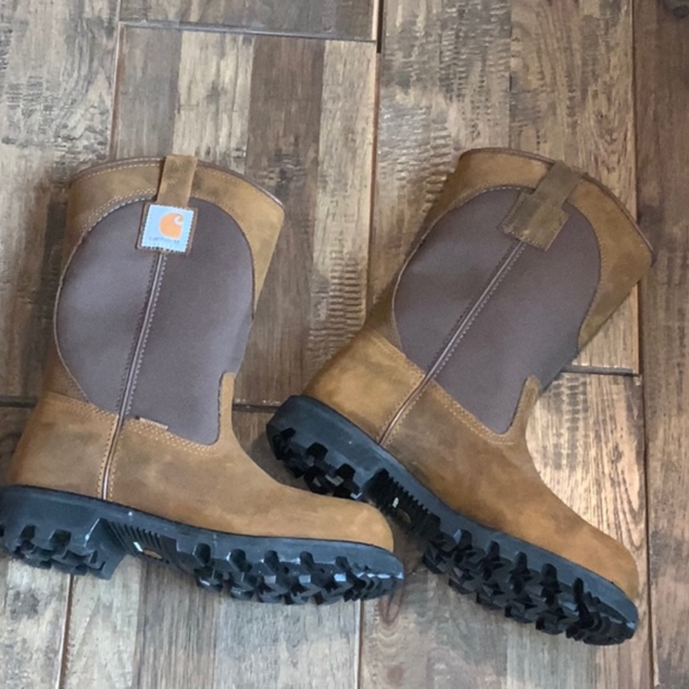 Carhartt Wellington wok boot steel toe. Waterproof